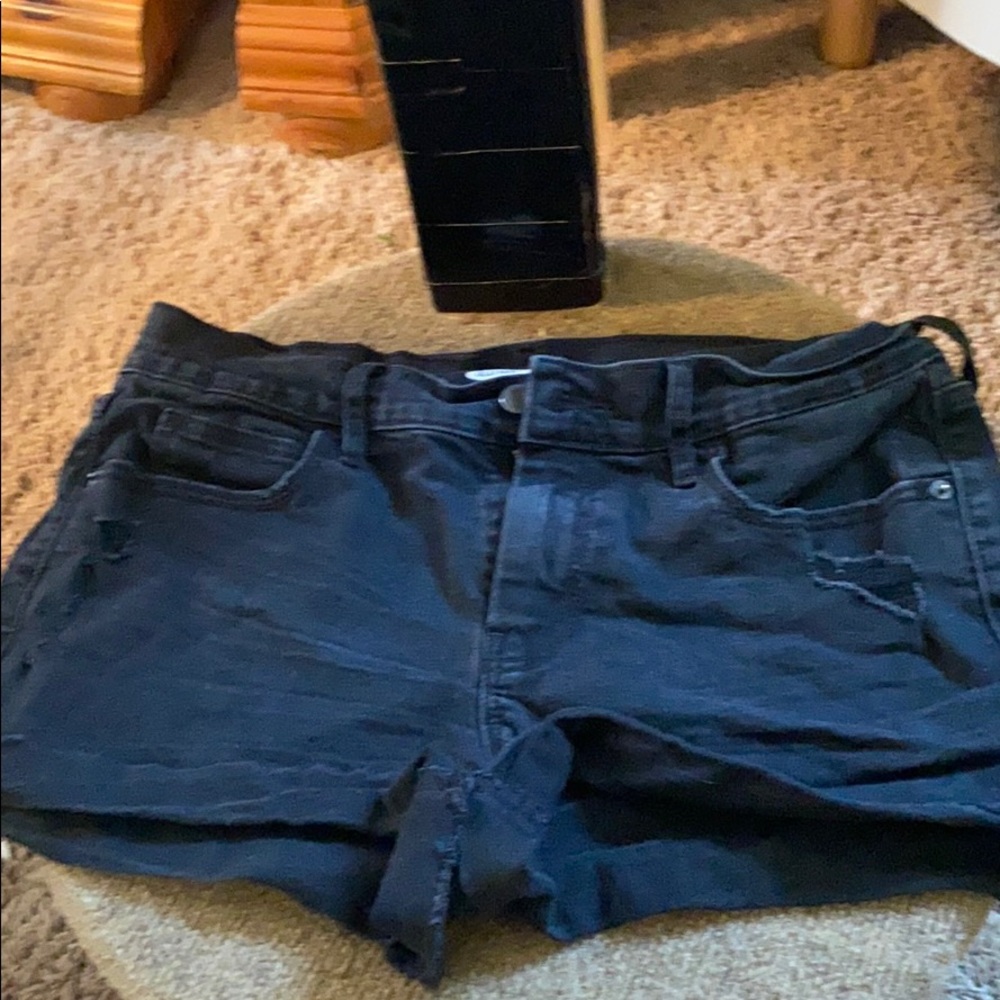 Old navy boyfriend shorts